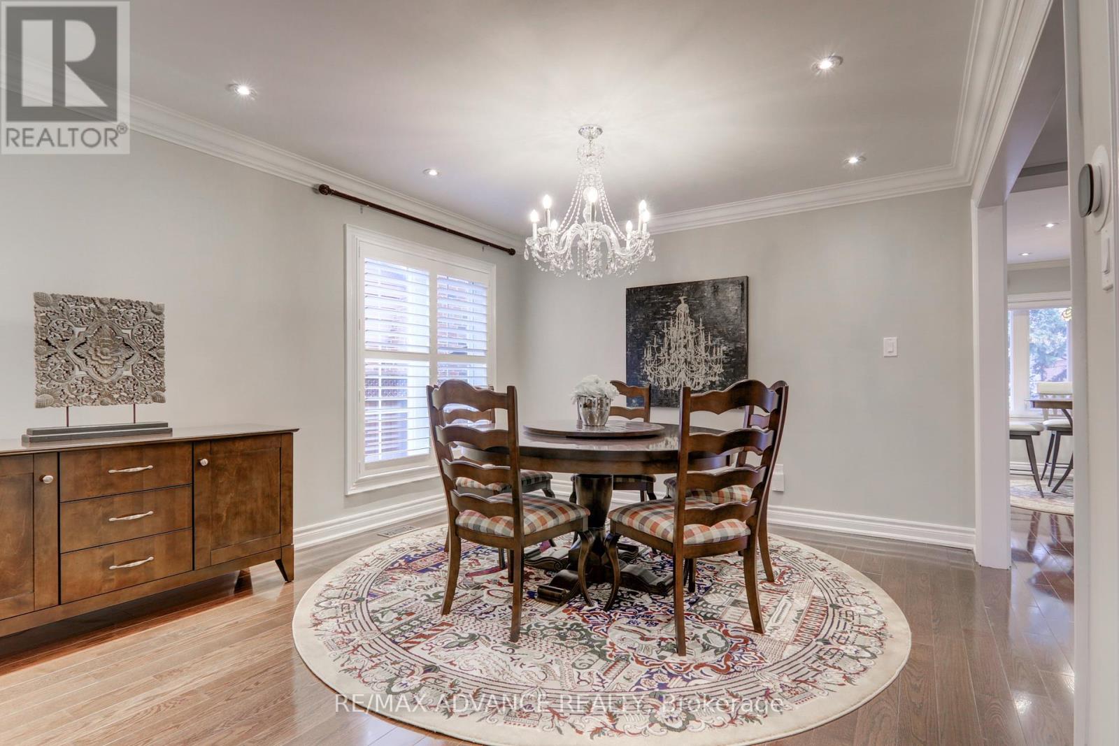 19 Abbeywood Trail, Toronto (Banbury-Don Mills), Ontario  M3B 3B4 - Photo 9 - C12691260