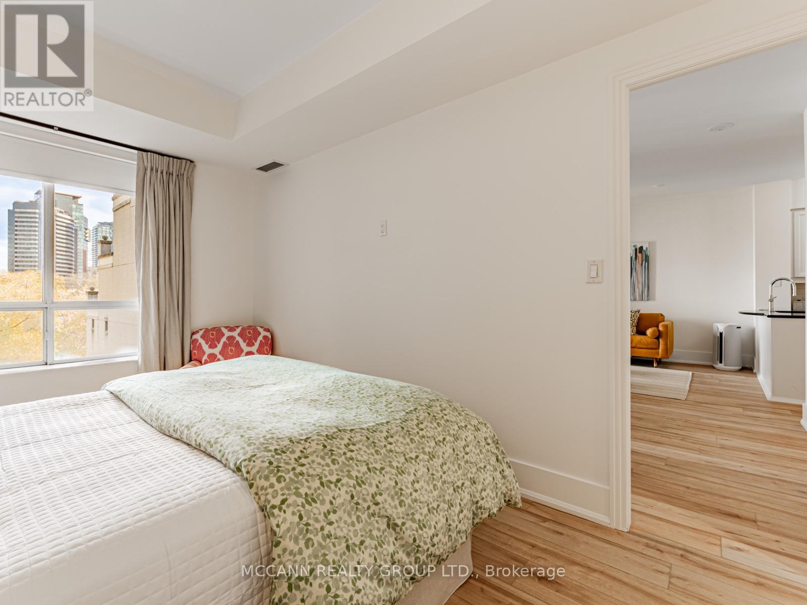 607 - 99 Avenue Road, Toronto, Ontario  M5R 2G5 - Photo 18 - C12691280