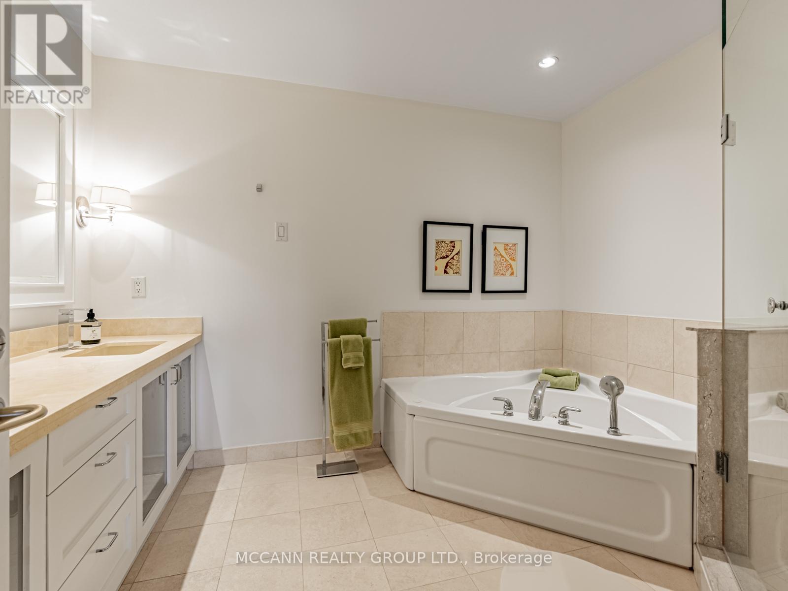 607 - 99 Avenue Road, Toronto, Ontario  M5R 2G5 - Photo 21 - C12691280