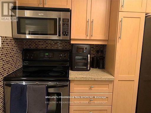 706 - 1001 Bay Street, Toronto, Ontario  M5S 3A6 - Photo 4 - C12691356