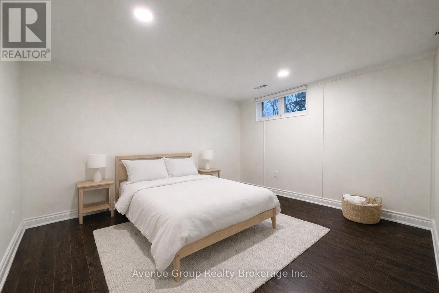 Lower - 190 Northwood Drive, Toronto, Ontario  M2M 2K4 - Photo 2 - C12691364