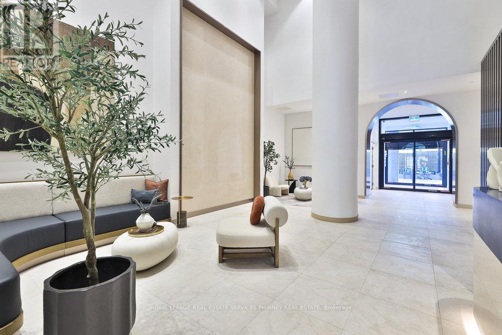 Ph04 - 181 Sterling Road, Toronto, Ontario  M6R 0B2 - Photo 4 - C12691386