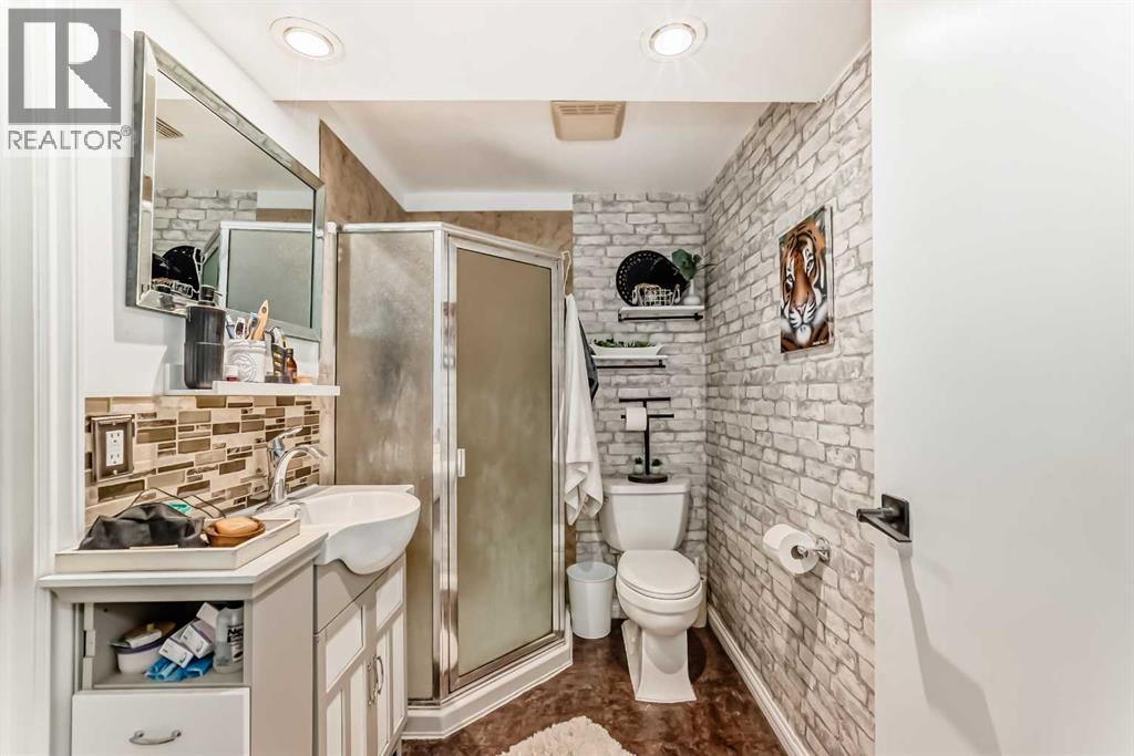 91 Somerglen Road Sw, Calgary, Alberta  T2Y 3S3 - Photo 38 - A2278120