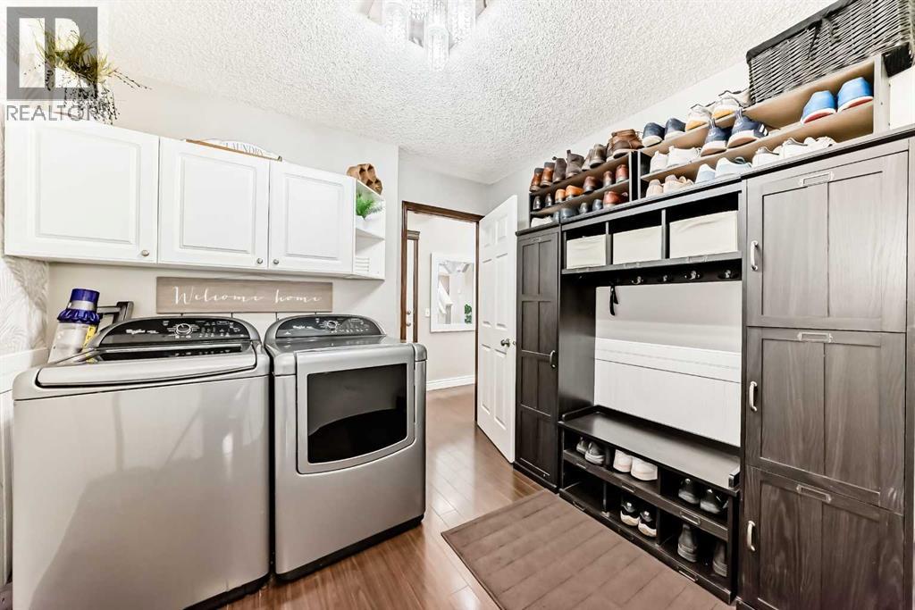 91 Somerglen Road Sw, Calgary, Alberta  T2Y 3S3 - Photo 18 - A2278120