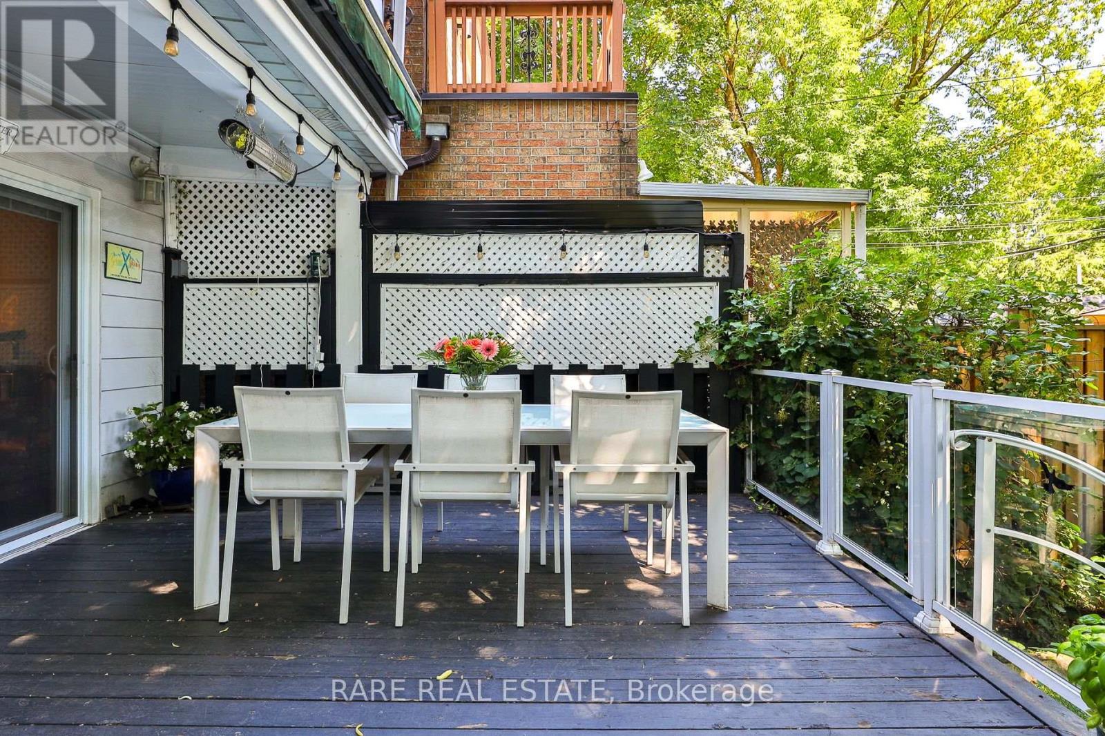 965 Logan Avenue, Toronto, Ontario  M4K 3E6 - Photo 26 - E12691262