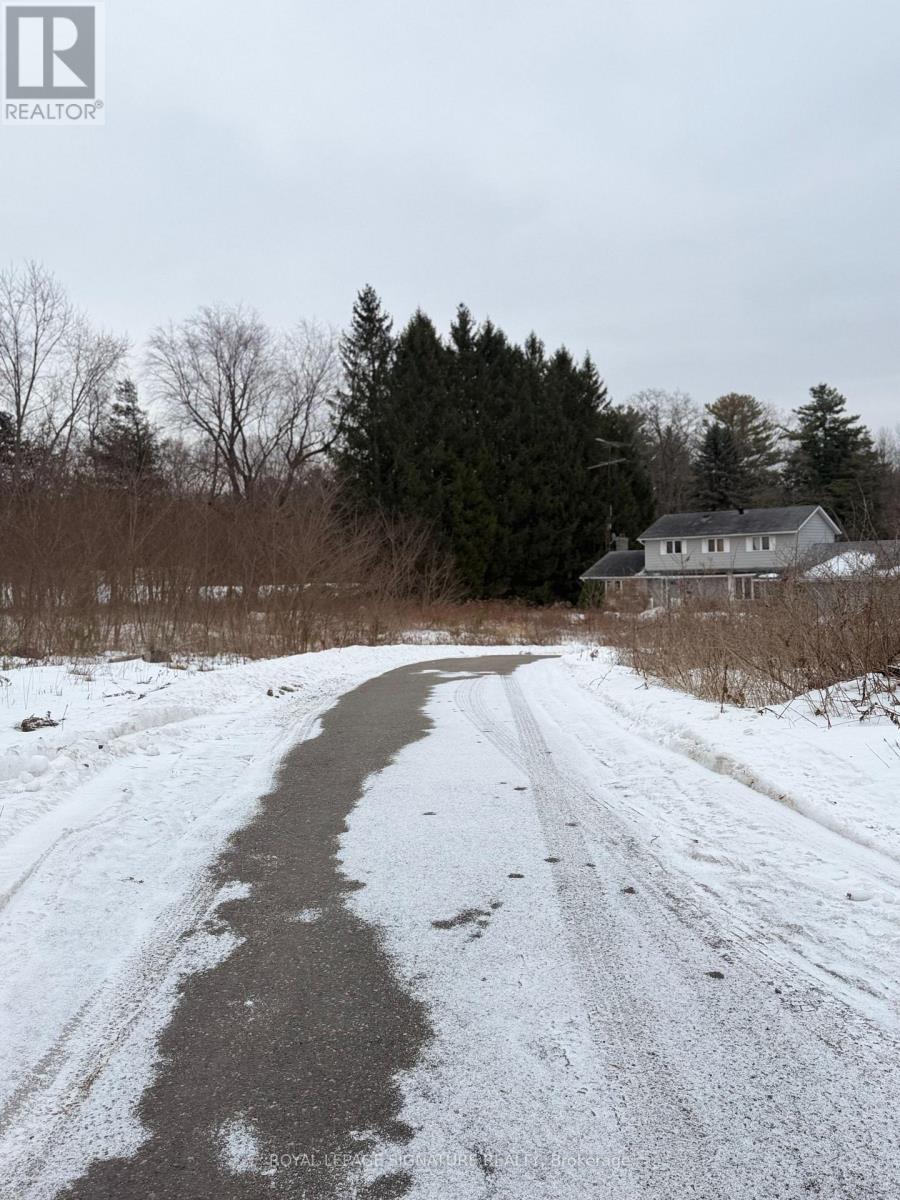 649 Taunton Road W, Ajax, Ontario  L1T 4R6 - Photo 4 - E12691278