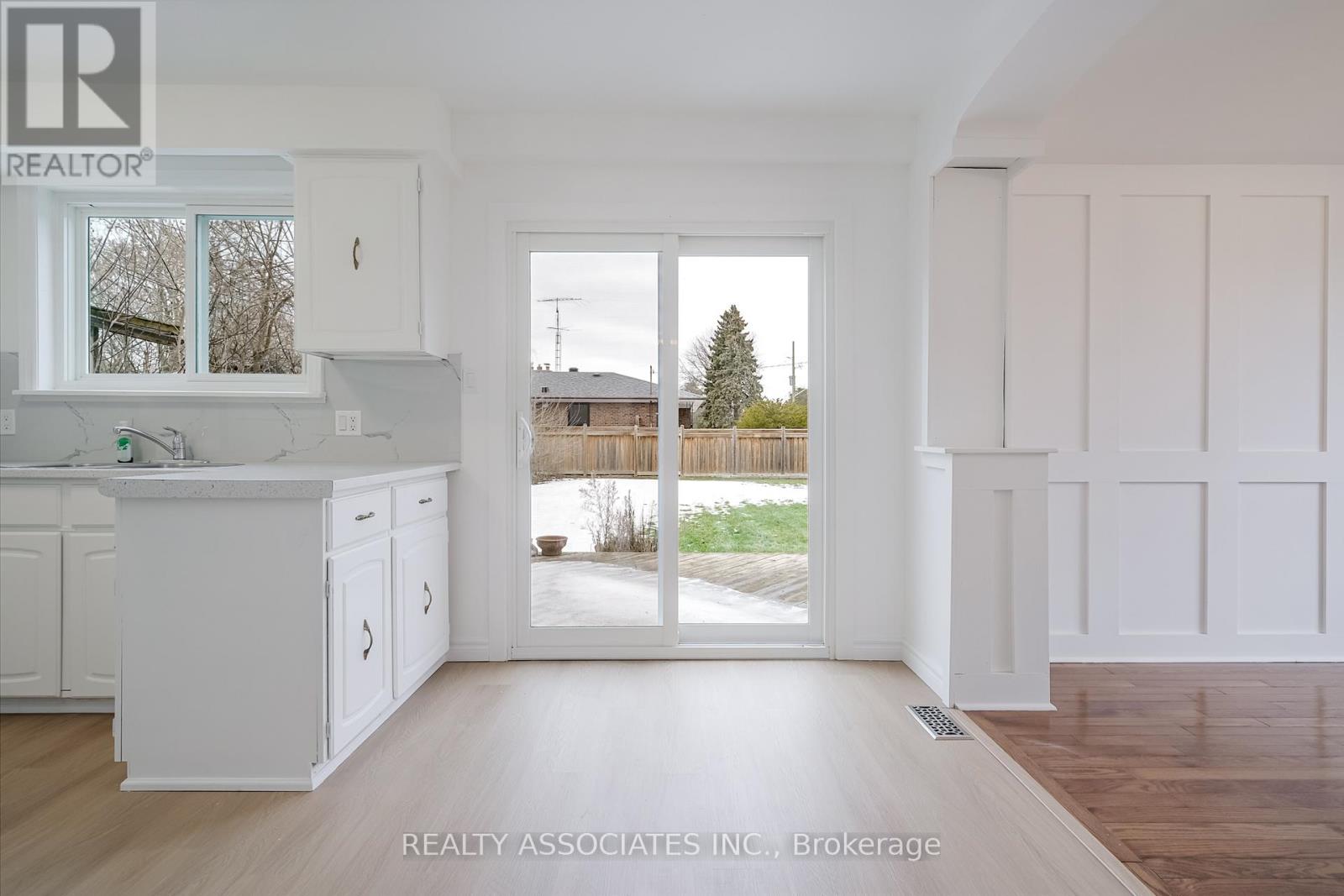 358 Lawson Road, Toronto, Ontario  M1C 2J9 - Photo 14 - E12691352