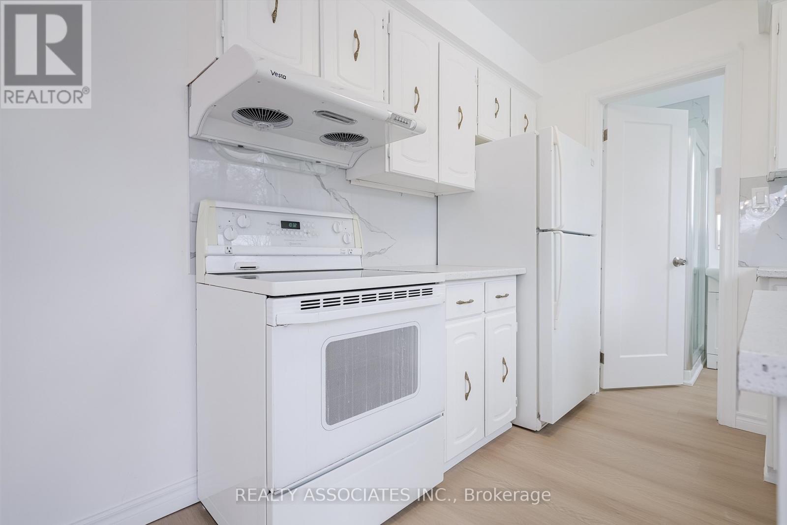 358 Lawson Road, Toronto, Ontario  M1C 2J9 - Photo 17 - E12691352