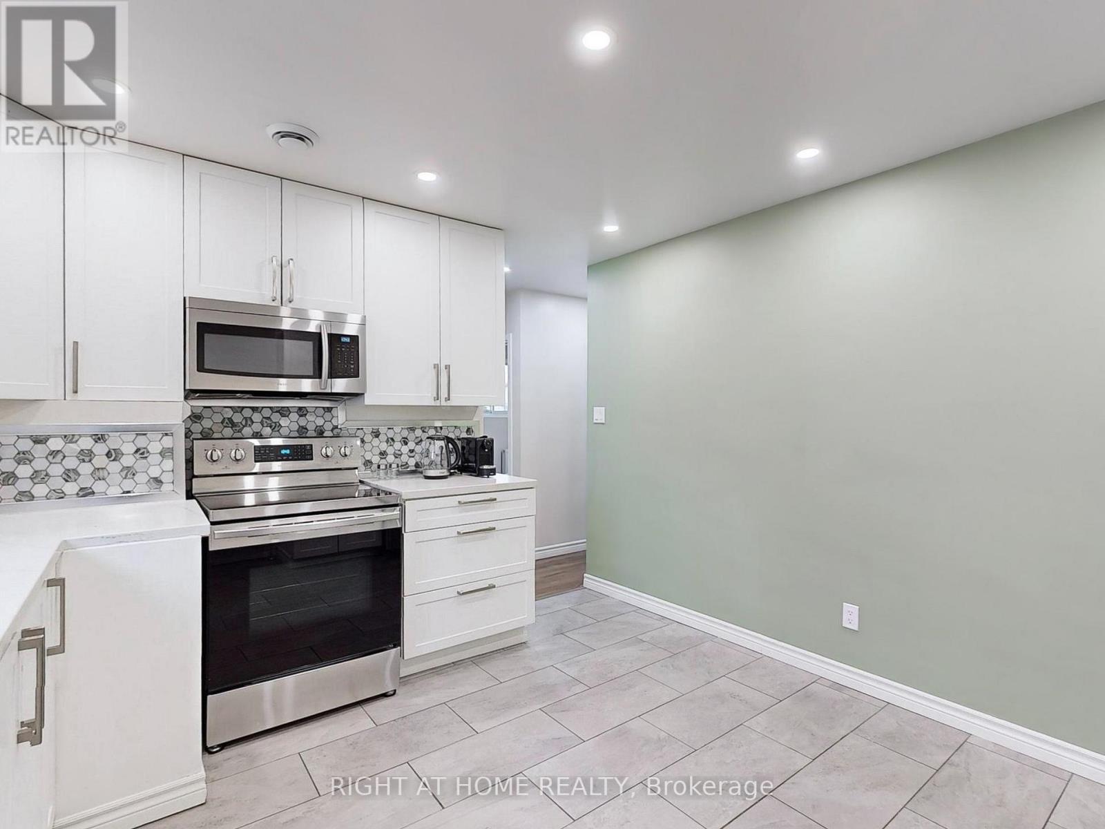 Upper - 606 Shakespeare Avenue N, Oshawa, Ontario  L1H 3H7 - Photo 19 - E12691390