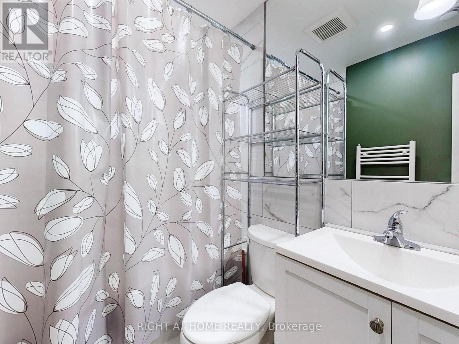 Upper - 606 Shakespeare Avenue N, Oshawa, Ontario  L1H 3H7 - Photo 31 - E12691390