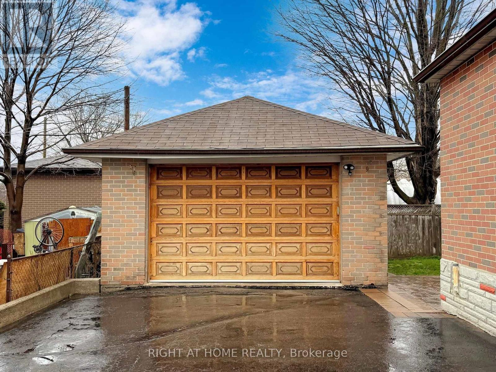 Upper - 606 Shakespeare Avenue N, Oshawa, Ontario  L1H 3H7 - Photo 37 - E12691390