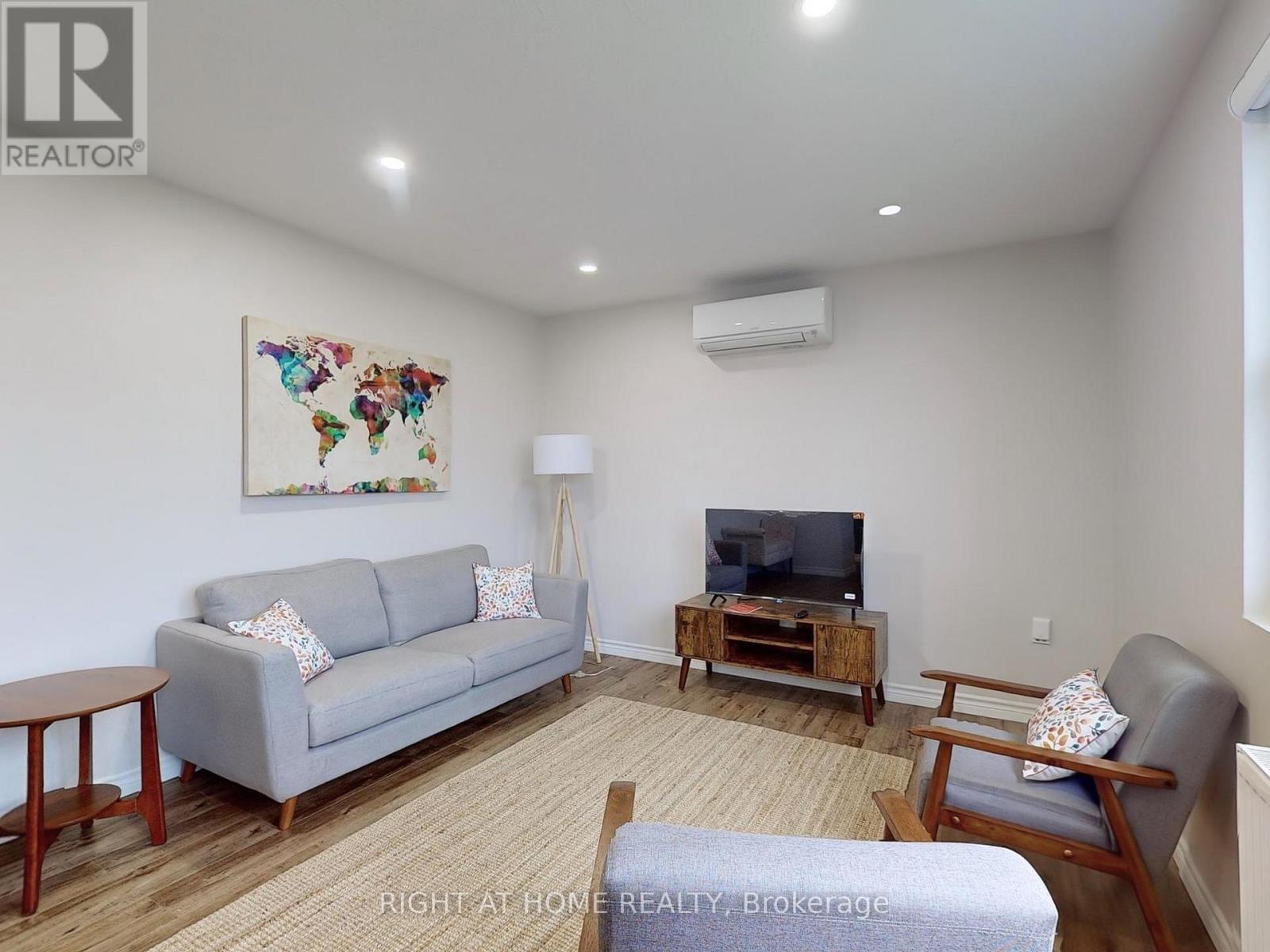 Upper - 606 Shakespeare Avenue N, Oshawa, Ontario  L1H 3H7 - Photo 9 - E12691390