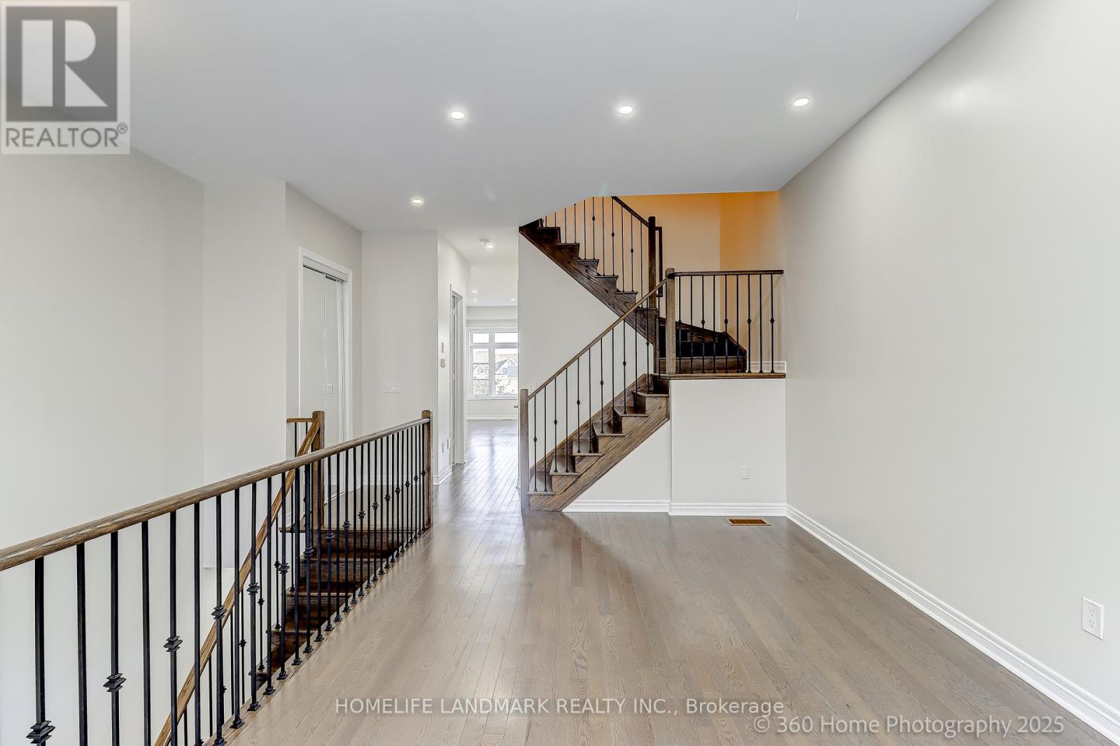 57 Laskin Drive, Vaughan, Ontario  L6A 5A4 - Photo 11 - N12691394