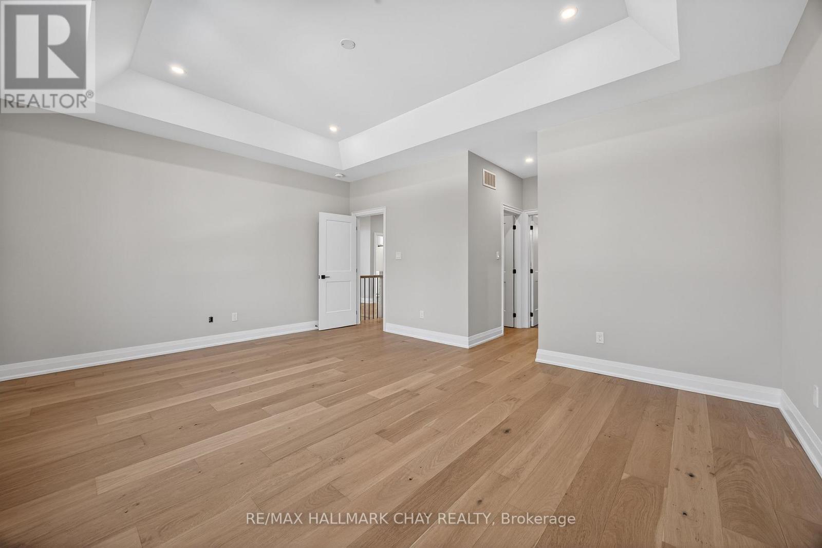 86 37th Street N, Wasaga Beach, Ontario  L9Z 2B5 - Photo 10 - S12691270