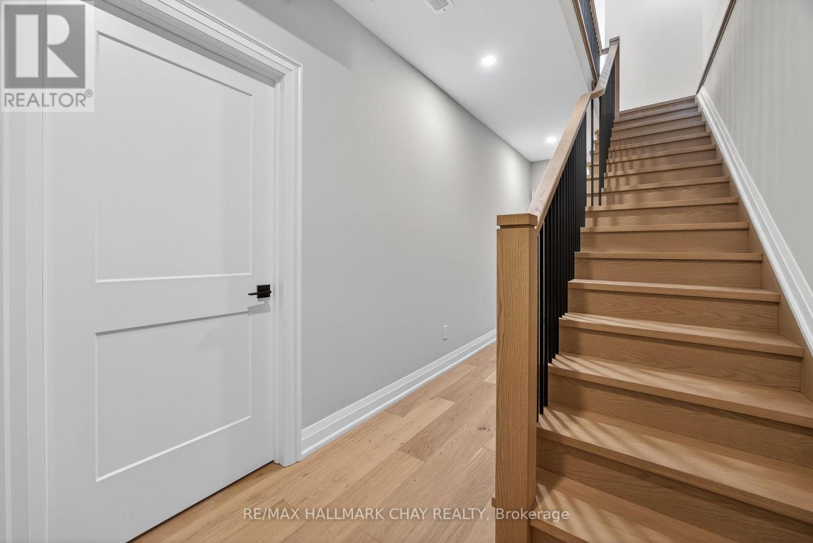 86 37th Street N, Wasaga Beach, Ontario  L9Z 2B5 - Photo 15 - S12691270