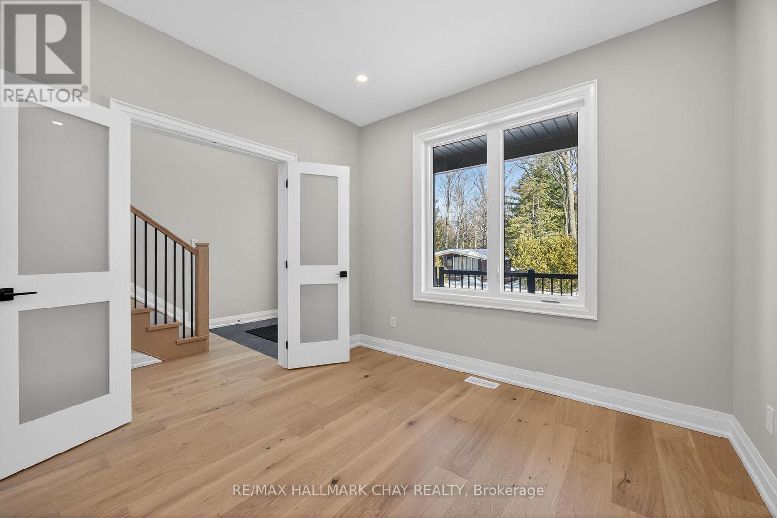 86 37th Street N, Wasaga Beach, Ontario  L9Z 2B5 - Photo 5 - S12691270