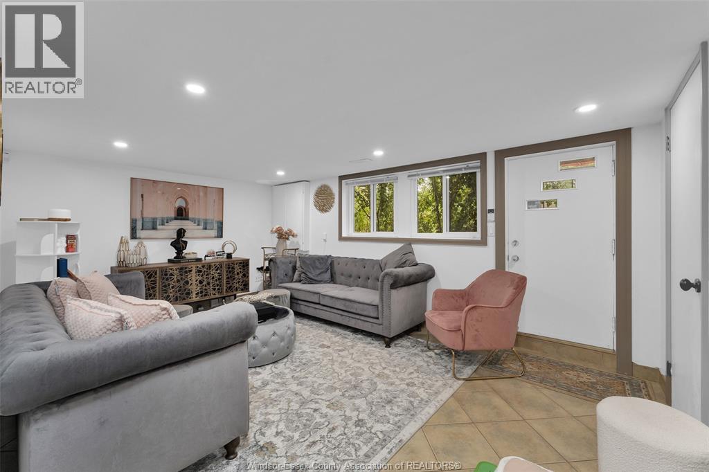 3775 Virginia Park, Windsor, Ontario N9E 2C7 - Photo 20 - 26000959