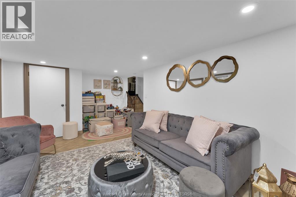 3775 Virginia Park, Windsor, Ontario N9E 2C7 - Photo 22 - 26000959