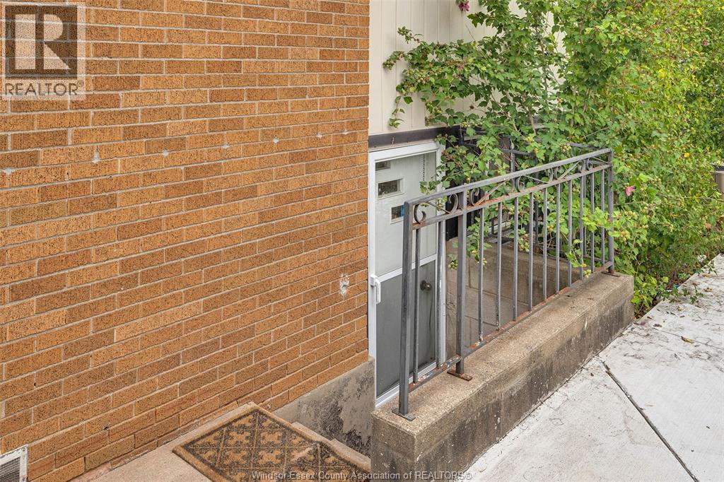 3775 Virginia Park, Windsor, Ontario N9E 2C7 - Photo 33 - 26000959