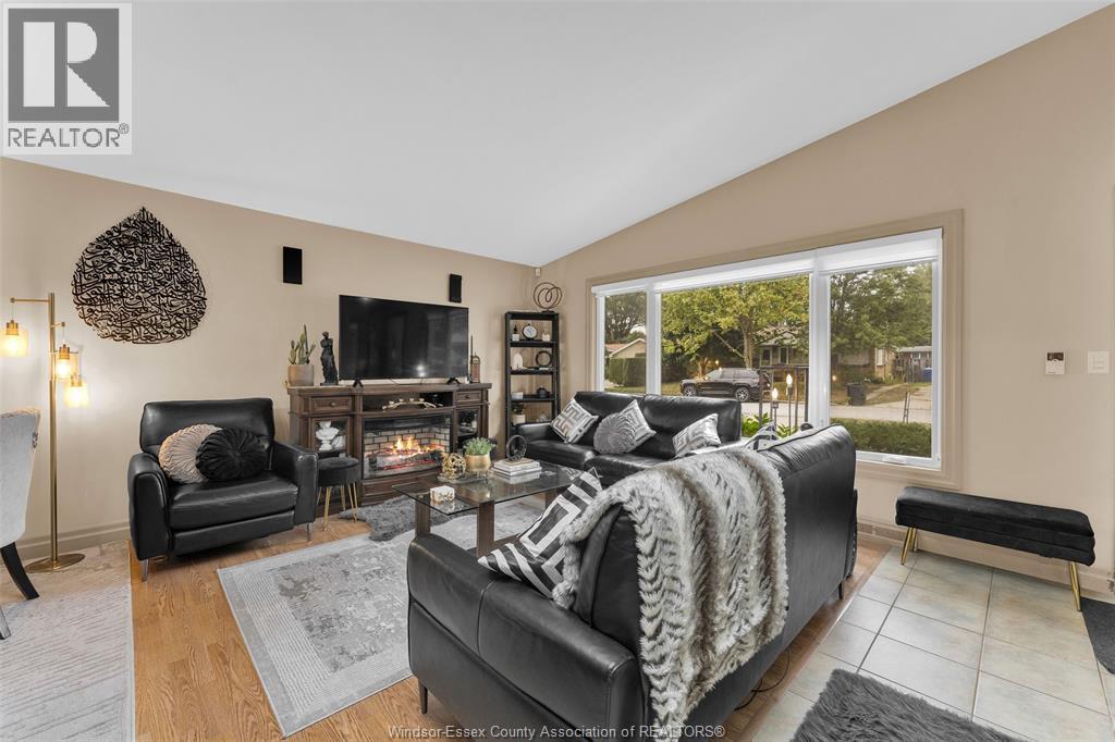 3775 Virginia Park, Windsor, Ontario N9E 2C7 - Photo 8 - 26000959
