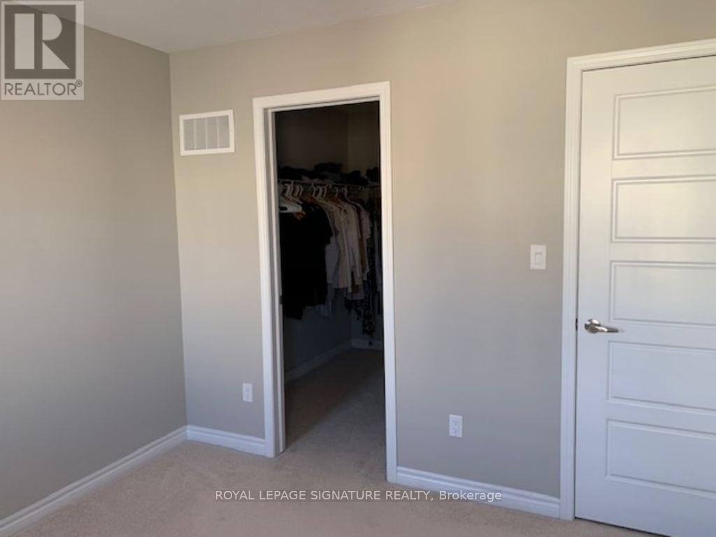 36 Daylily Lane, Kitchener, Ontario  N2R 0L7 - Photo 24 - X12687912