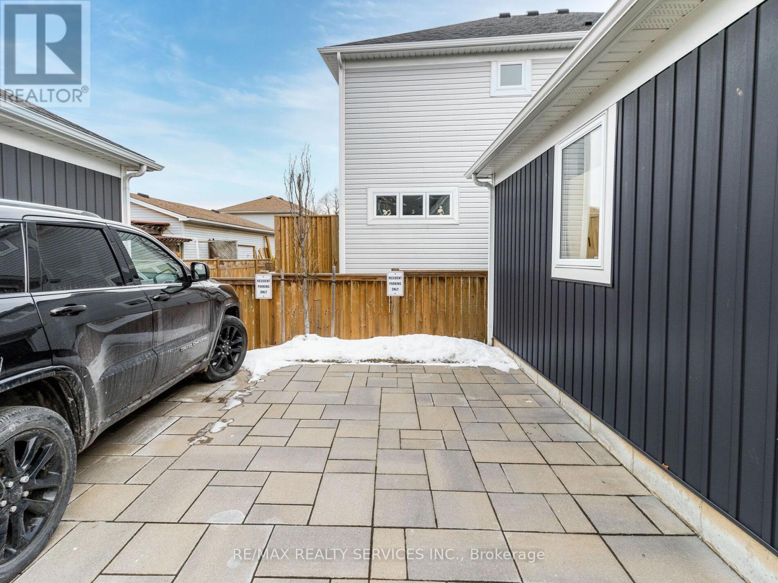 18 Princeton Common Street, St. Catharines, Ontario  L2N 0B7 - Photo 39 - X12689720