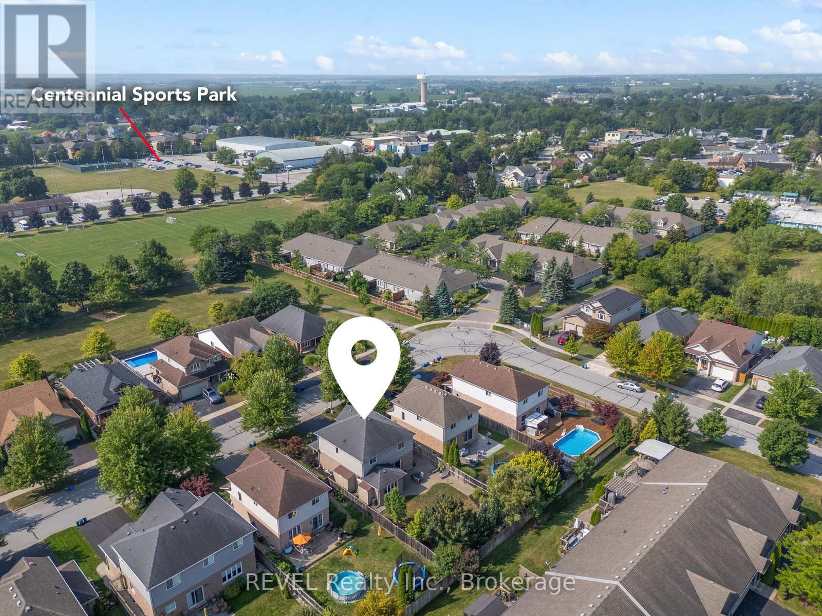 99 Loretta Drive, Niagara-On-The-Lake, Ontario  L0S 1T0 - Photo 32 - X12690674