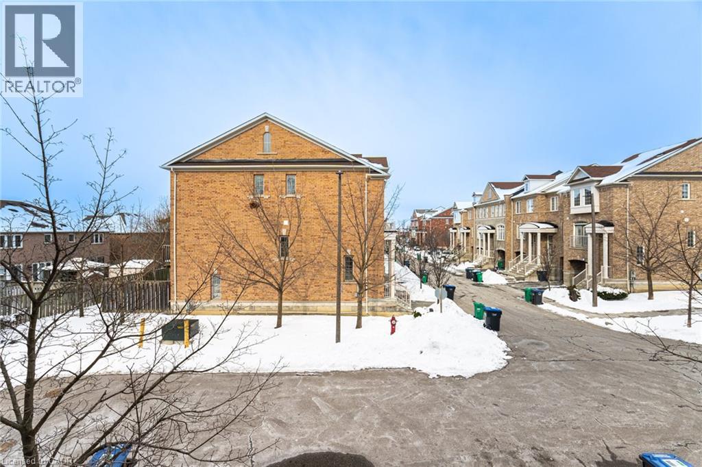 7186 Triumph Lane, Mississauga, Ontario L5N 0C5 - Photo 13 - 40798111