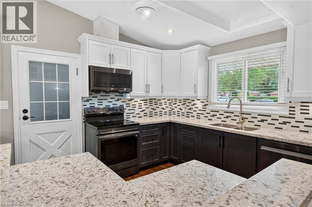 90 Mountain Avenue N, Stoney Creek, Ontario  L8G 3P7 - Photo 13 - 40797628