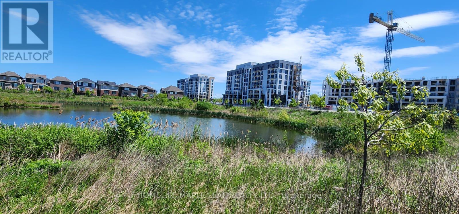 714 - 720 Whitlock Avenue, Milton, Ontario  L9E 2B5 - Photo 2 - W12691250