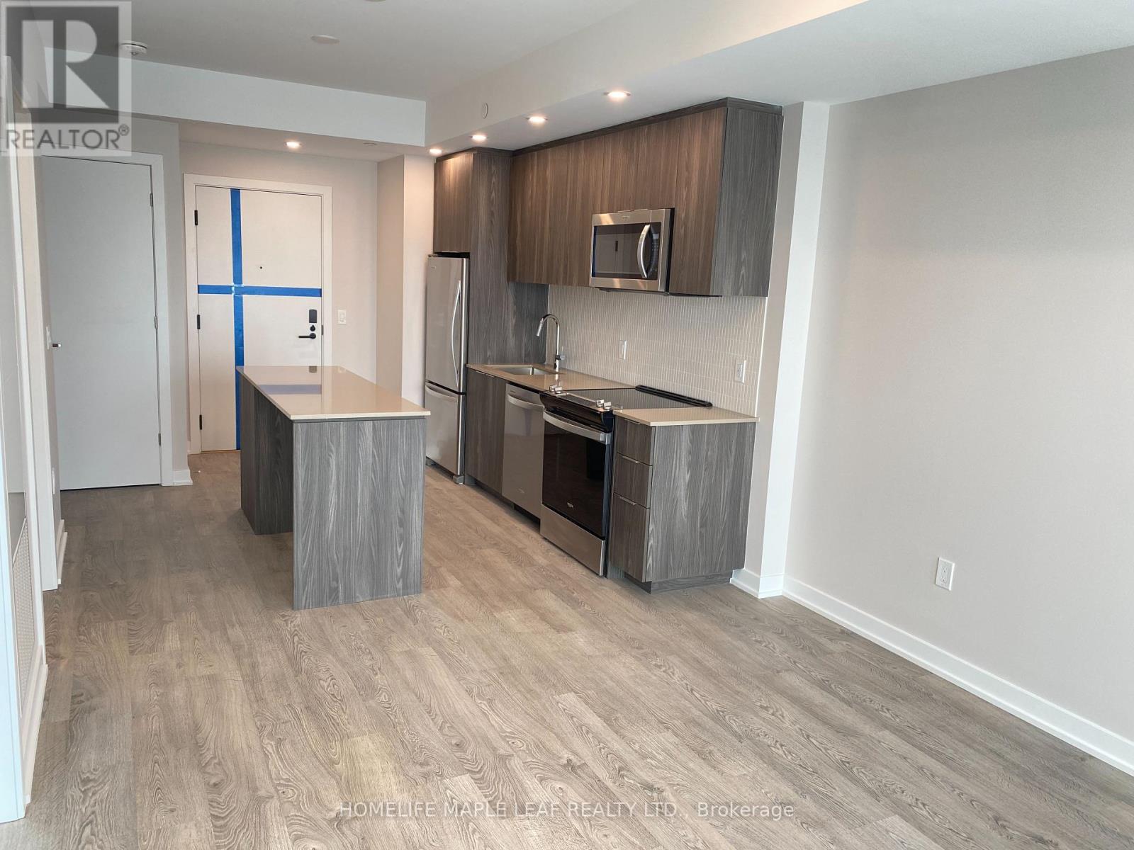 714 - 720 Whitlock Avenue, Milton, Ontario  L9E 2B5 - Photo 4 - W12691250