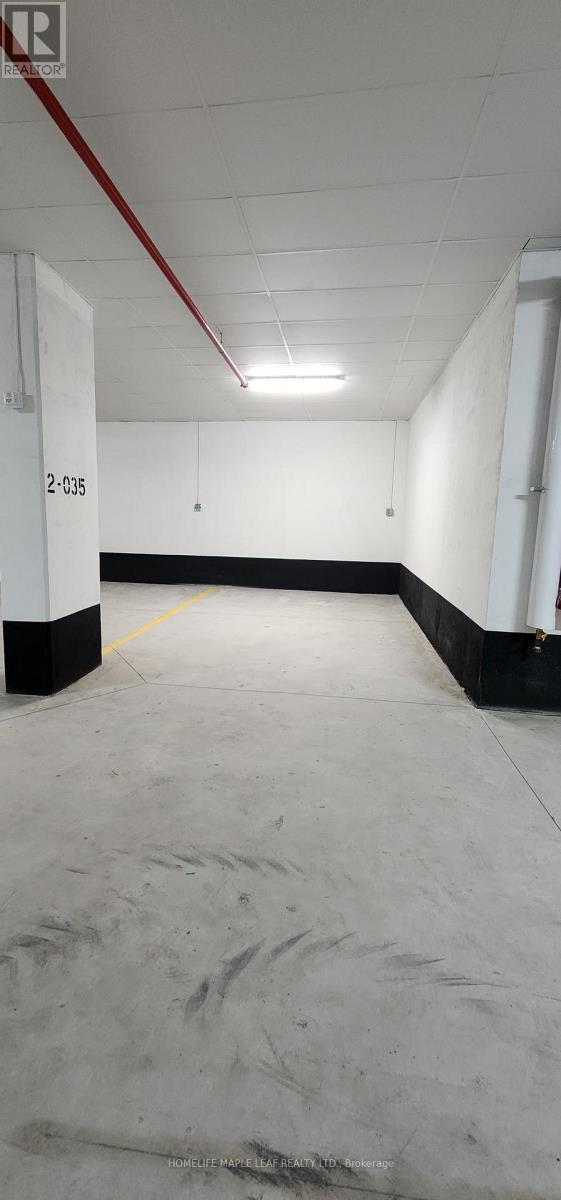 714 - 720 Whitlock Avenue, Milton, Ontario  L9E 2B5 - Photo 46 - W12691250