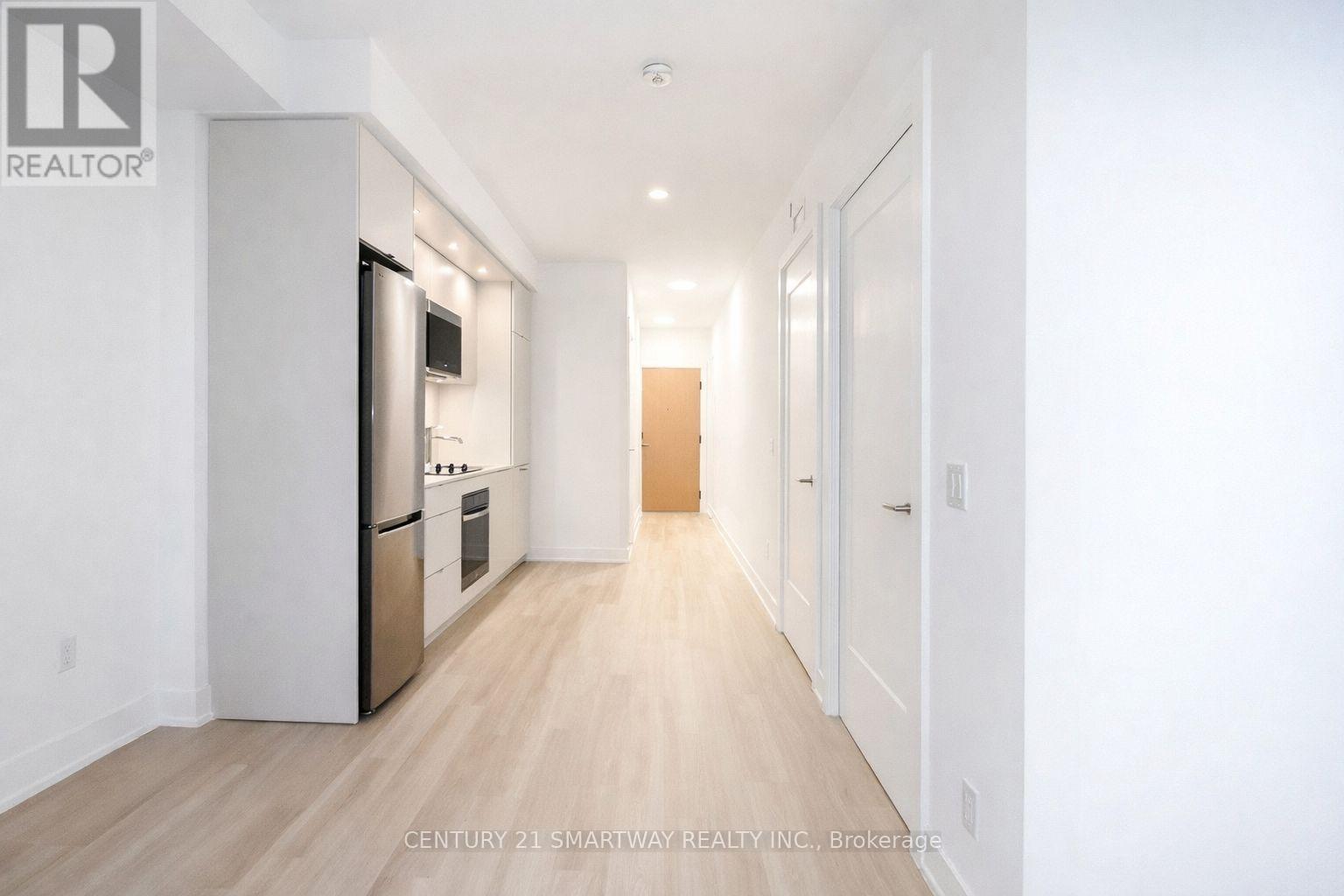 1303 - 60 Central Park Roadway, Toronto, Ontario  M9A 0E6 - Photo 15 - W12691288