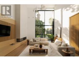 38 RAVENSBOURNE CRESCENT, Toronto, Ontario