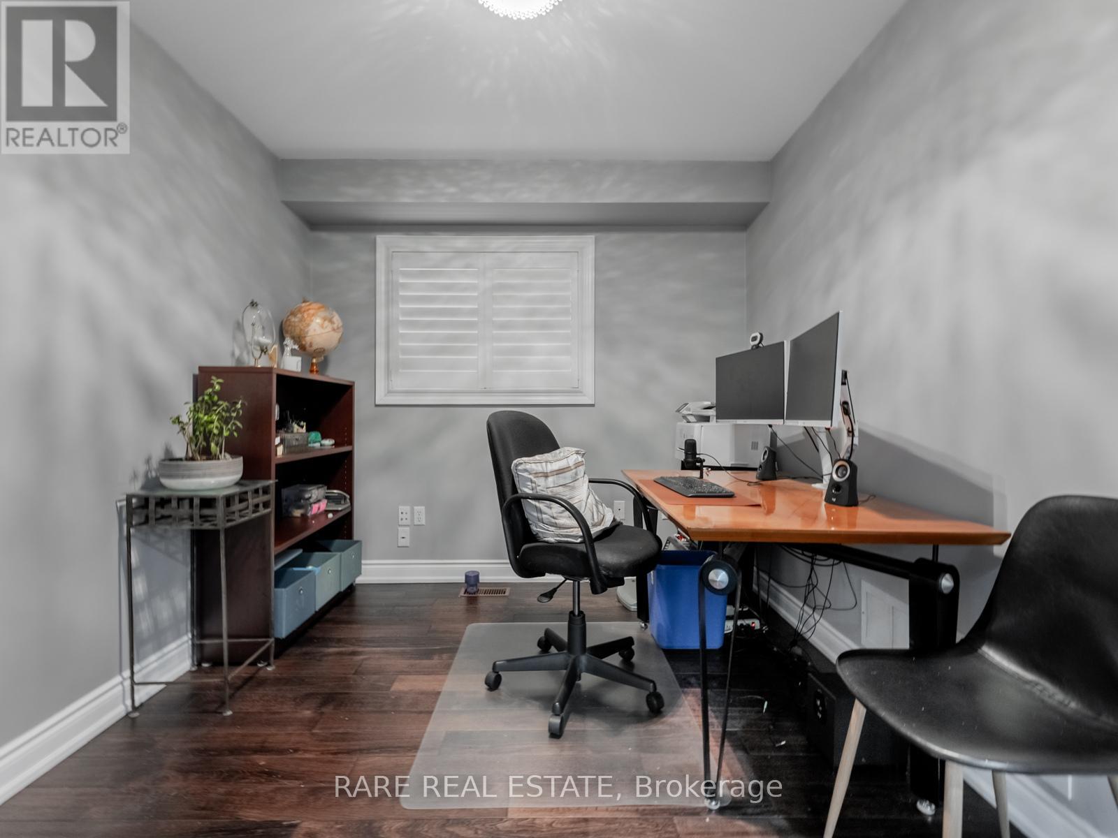 33 Southbend Drive, Brampton, Ontario  L7A 1K5 - Photo 18 - W12691310