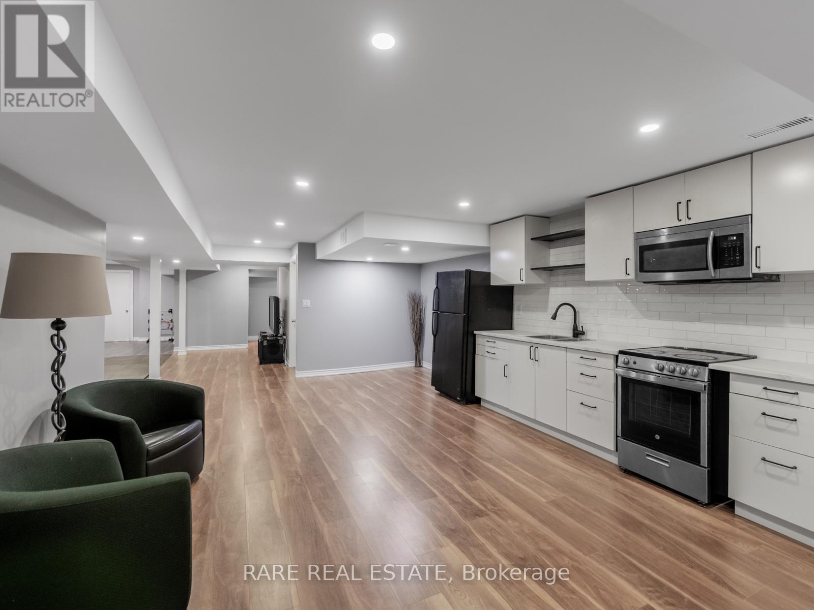 33 Southbend Drive, Brampton, Ontario  L7A 1K5 - Photo 36 - W12691310