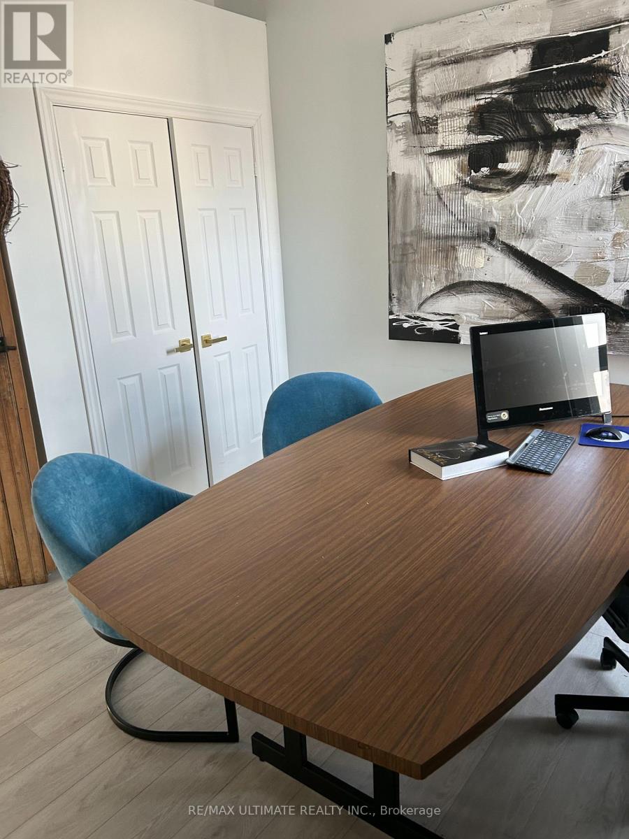 2255 Keele Street, Toronto, Ontario  M6M 3Z6 - Photo 6 - W12691370