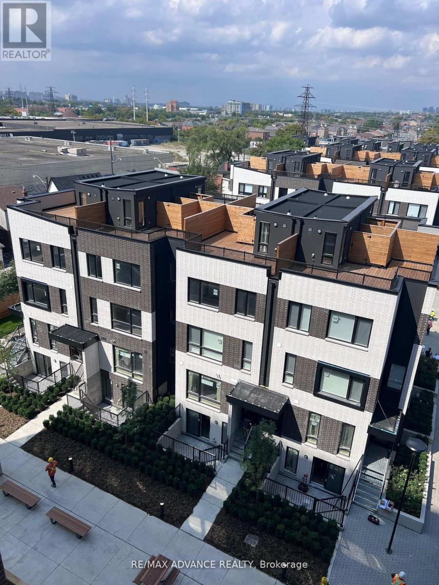 6 - 10 Ed Clark Gardens, Toronto, Ontario  M6N 0B5 - Photo 15 - W12691396