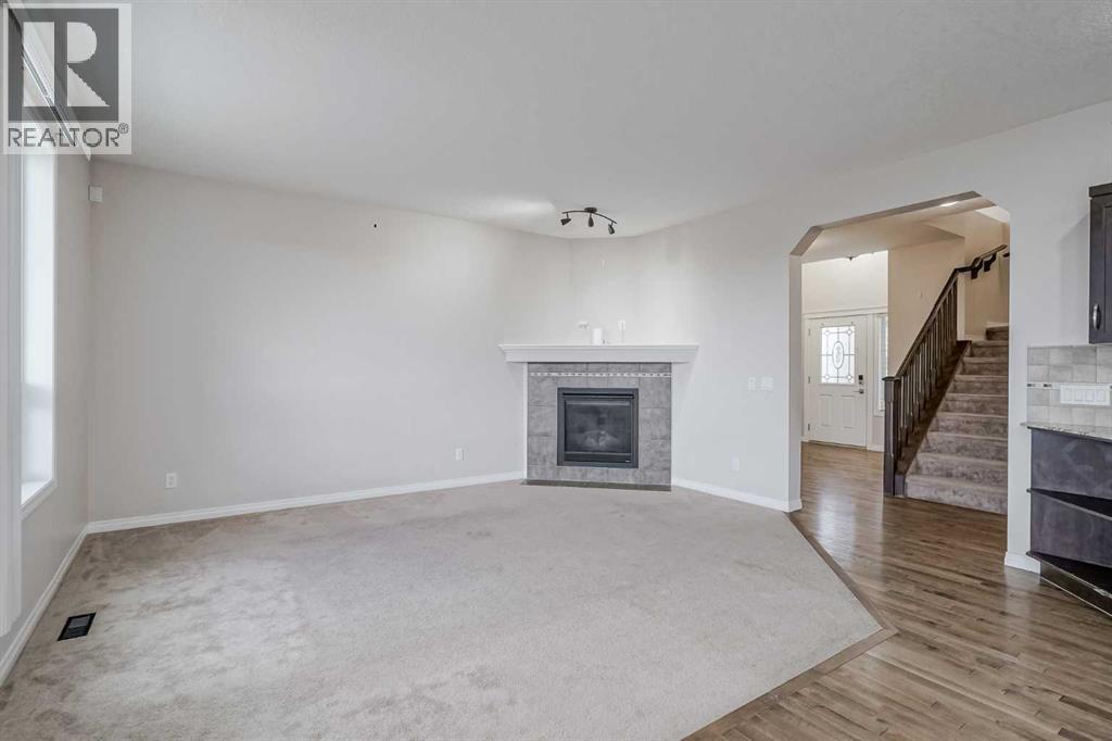 206 Pantego View Nw, Calgary, Alberta  T3K 0N7 - Photo 10 - A2275633