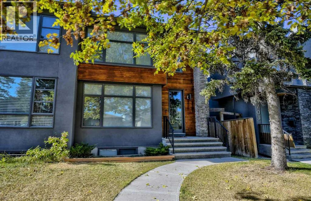 3705 41 Street Sw, Calgary, Alberta  T3E 3L6 - Photo 2 - A2278328