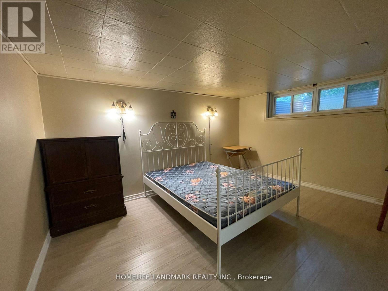 11 Byrne Boulevard, St. Catharines, Ontario  L2T 2H8 - Photo 14 - X12691368