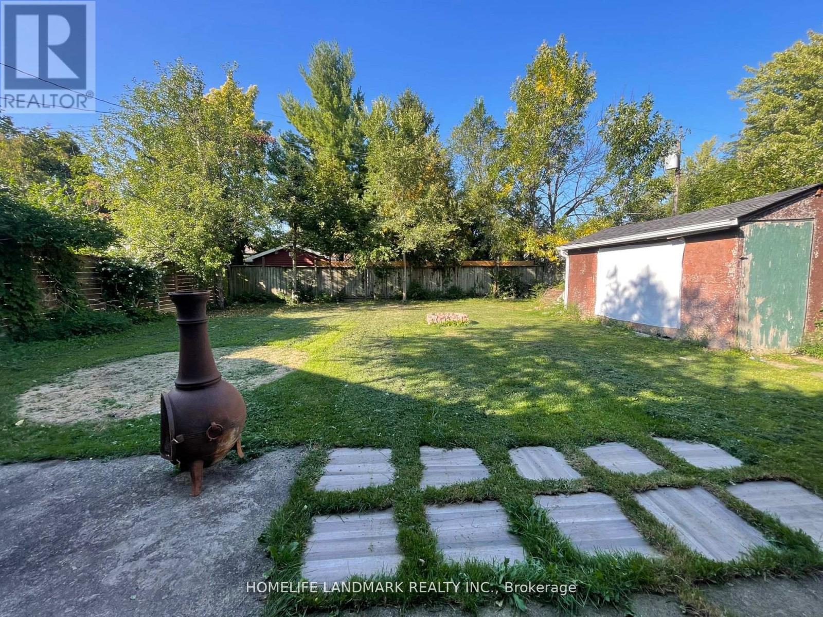 11 Byrne Boulevard, St. Catharines, Ontario  L2T 2H8 - Photo 18 - X12691368