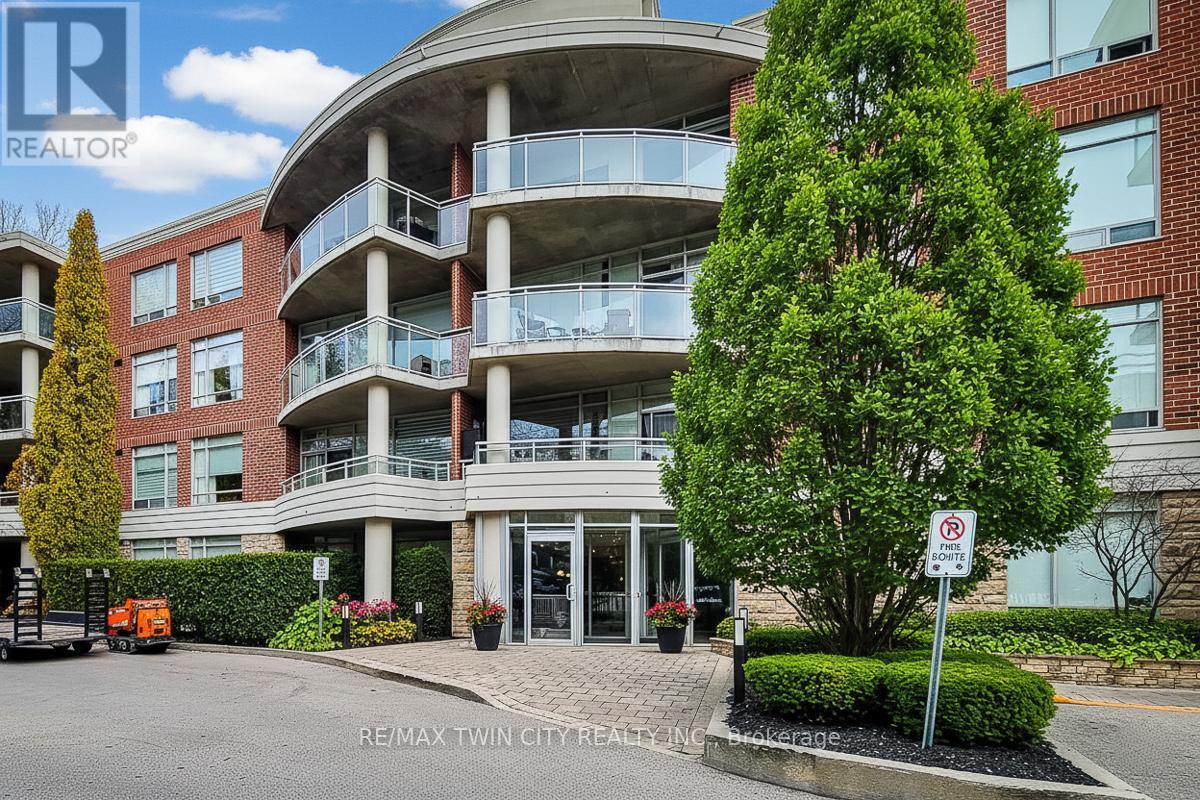 125 Wilson Street W, Hamilton, Ontario  L9G 0B3 - Photo 2 - X12691388