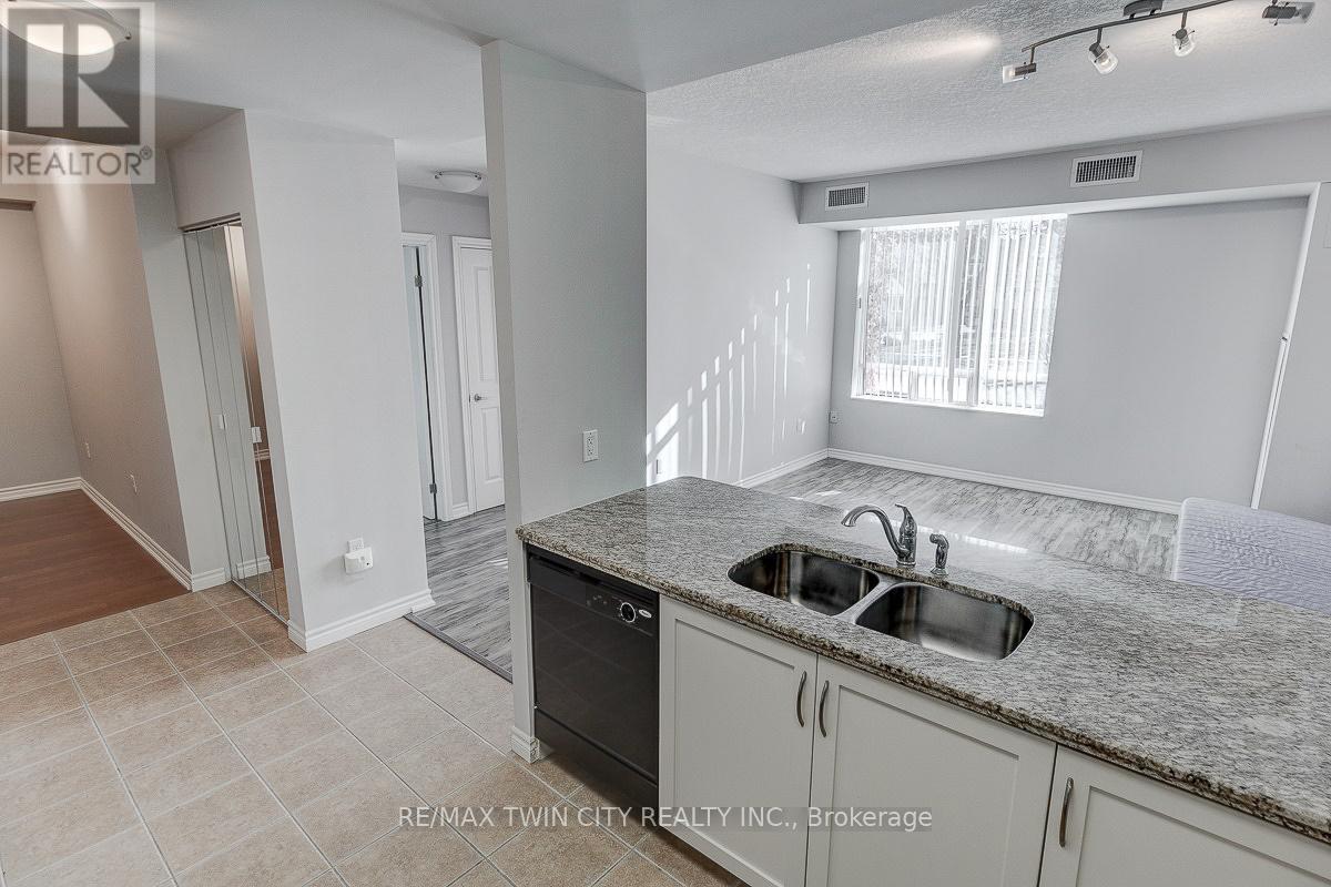 125 Wilson Street W, Hamilton, Ontario  L9G 0B3 - Photo 7 - X12691388