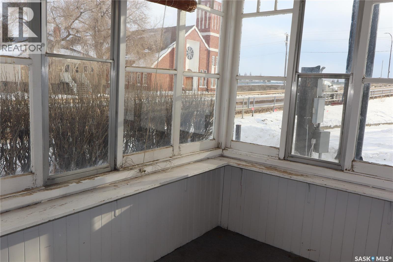 52 2nd Avenue Ne, Swift Current, Saskatchewan  S9H 2C5 - Photo 9 - SK026635