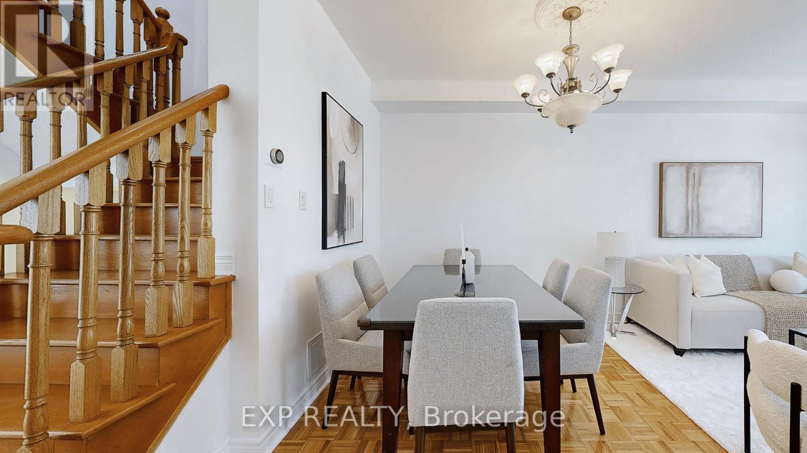 19 La Rocca Avenue, Vaughan, Ontario  L4H 2B6 - Photo 5 - N12688830