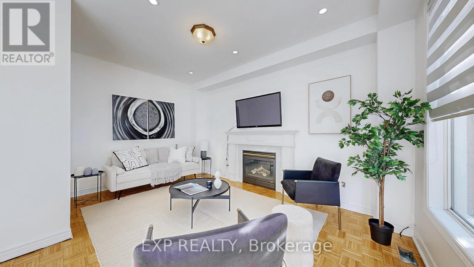 19 La Rocca Avenue, Vaughan, Ontario  L4H 2B6 - Photo 9 - N12688830