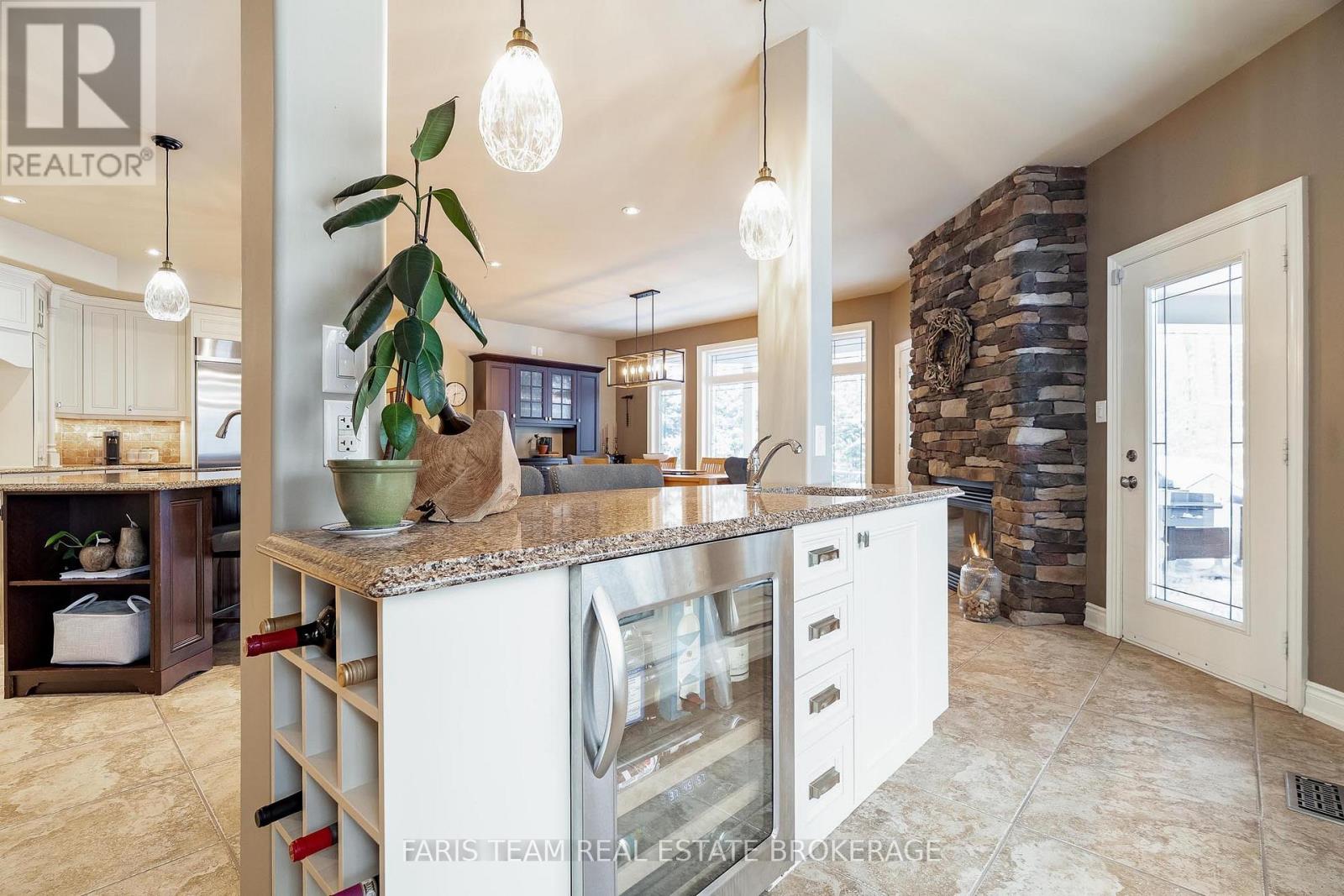 1209 Seadon Road, Springwater, Ontario  L9X 1V5 - Photo 13 - S12679464