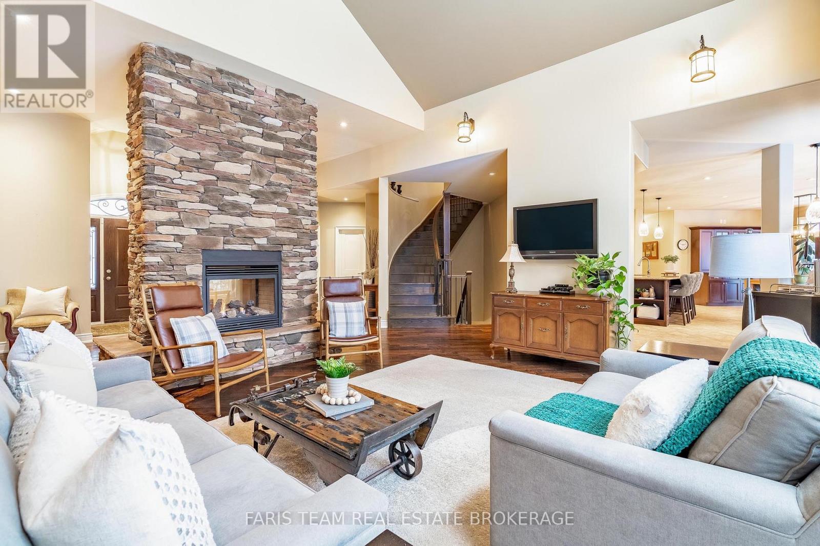 1209 Seadon Road, Springwater, Ontario  L9X 1V5 - Photo 17 - S12679464