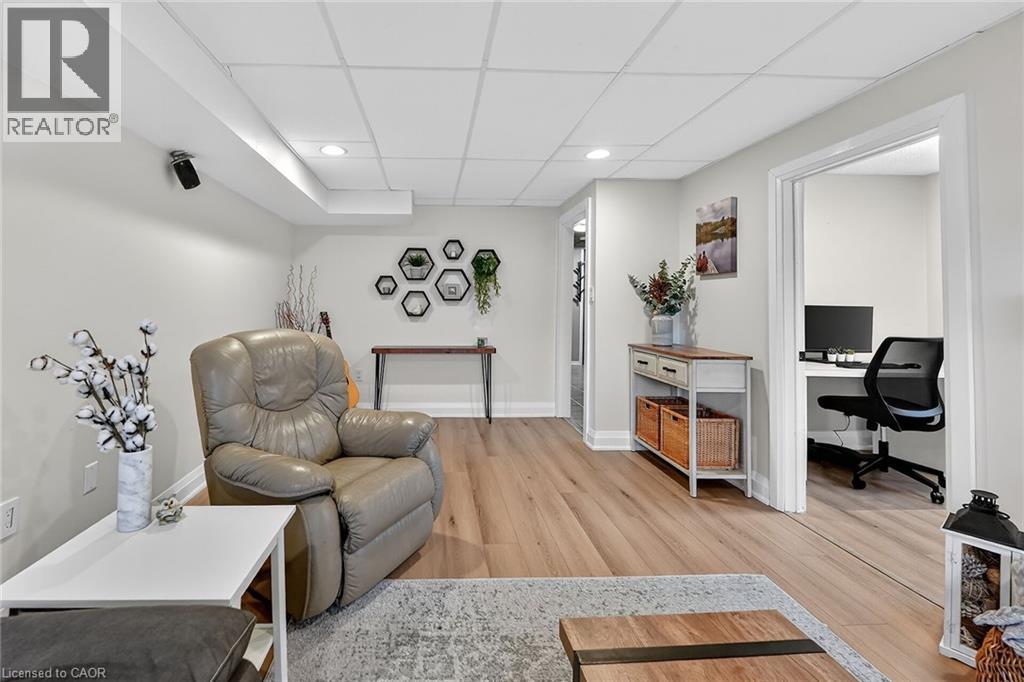 3917 Vineyard Crescent, Vineland, Ontario  L0R 2C0 - Photo 26 - 40798173